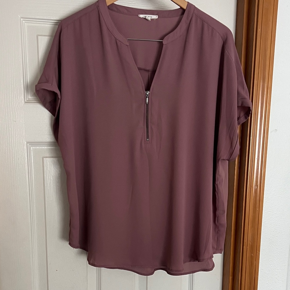 Maurices Mauve Zip-Front Short Sleeve Blouse